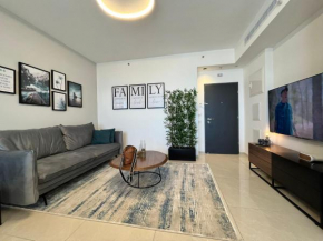 New Luxuries 3 bedroom apartment in J TOWER
